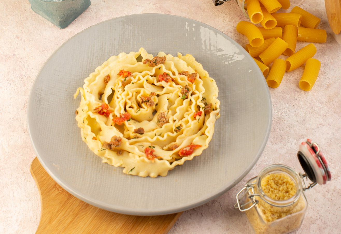 4 рецепти, які перетворять звичайну локшину на вишукану страву